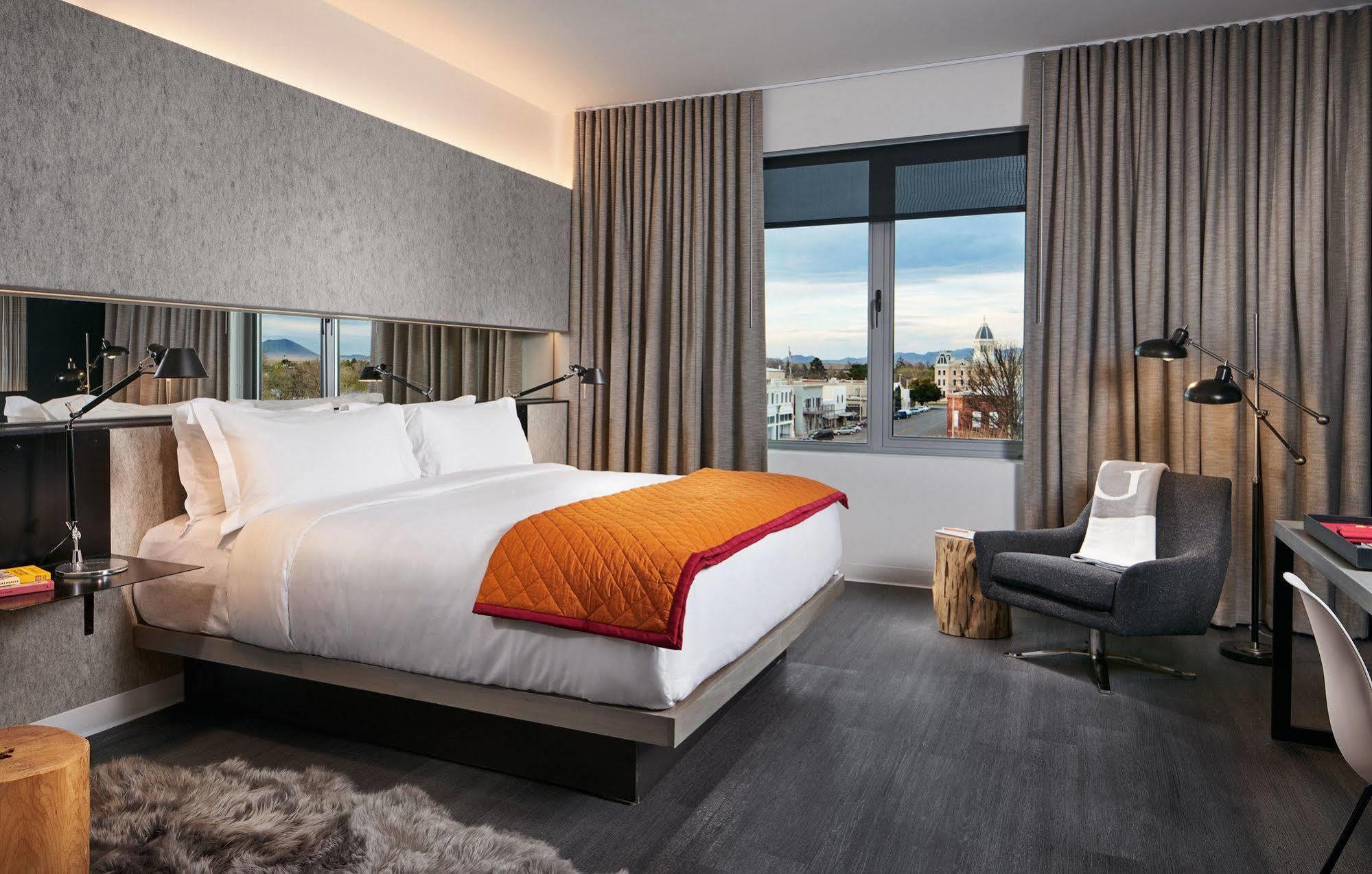 Hotel Saint George Marfa Eksteriør billede